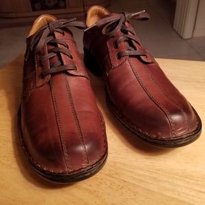 Clarks Collection Brown burnished leather shoes